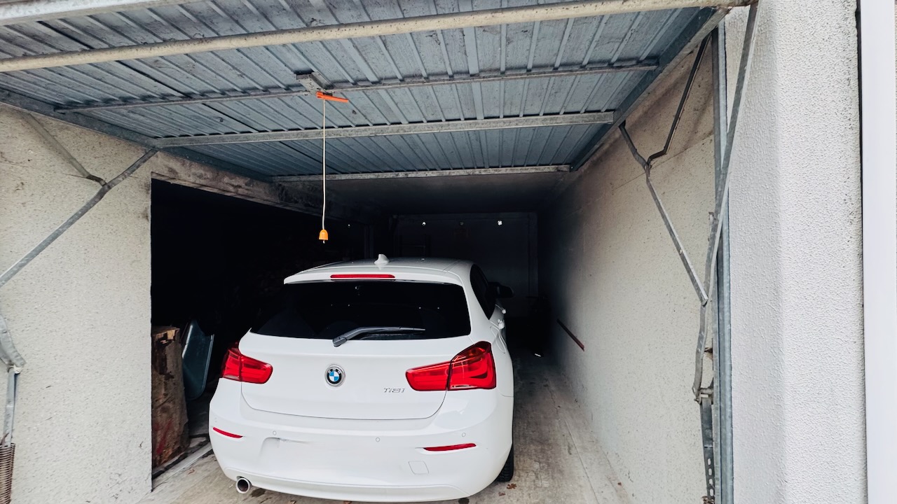 Garage innen