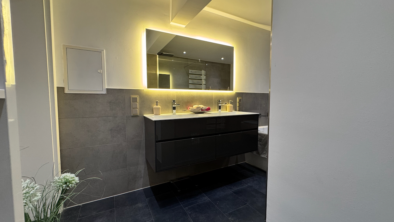 Badezimmer Zugang SZ